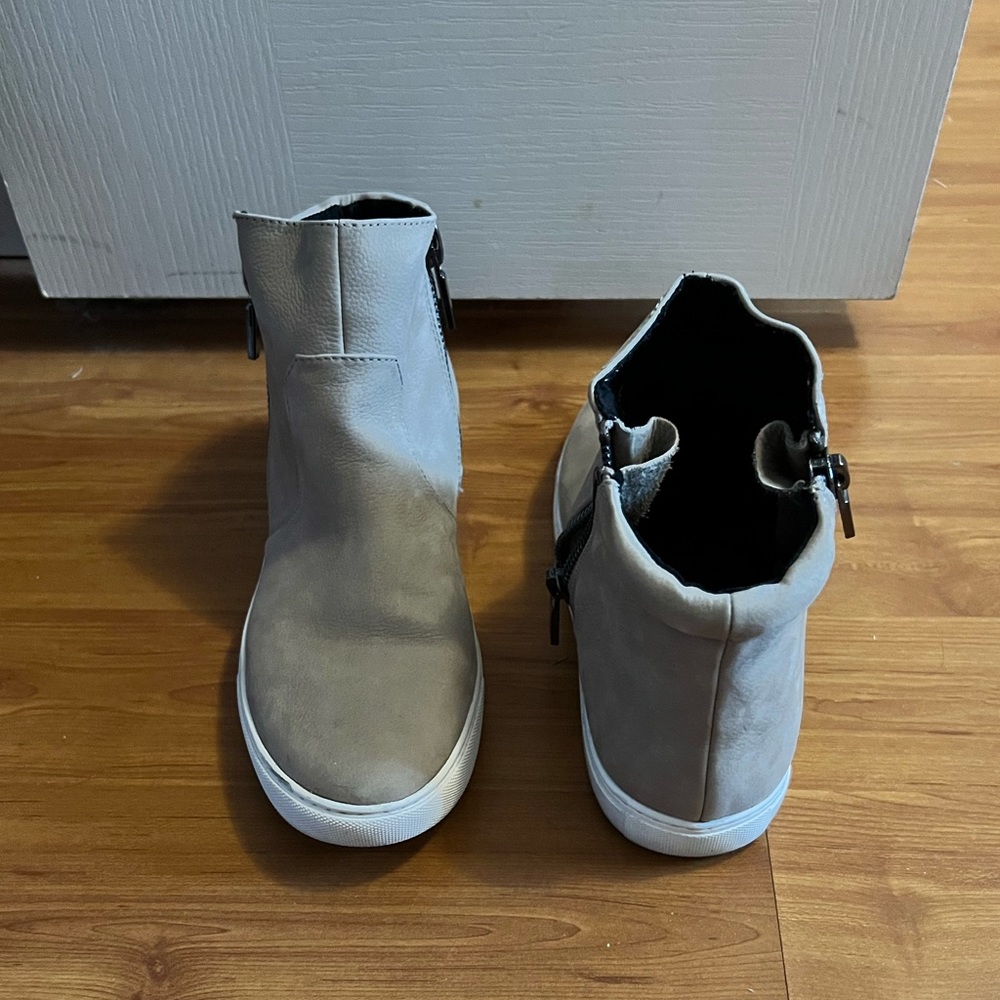 Shoes from Kenneth Cole